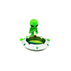 FUJIMA POLY RESIN SMOKING ALIEN SHIP ASHTRAY LT405